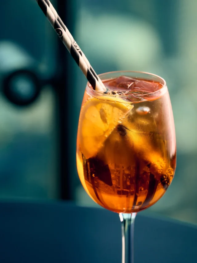 🍹 FREE Aperol Spritz at @MelbourneSkydeck during the tennis! 🎾☀️
Catch all the excitement from above with our Skydeck Summer Spritz — Jan 12 – Feb 1. Purchase an Ultimate Skydeck ticket and sip a complimentary Aperol Spritz while taking in Melbourne’s skyline like never before.

Not 18+? Enjoy an icy pole instead! 🙌

Upgrade your view, celebrate summer, and toast the tennis in style.

🎟️ Book your Ultimate Skydeck ticket now via our website. 

T&C’s: This offer is only available from 12.01.2026 to 01.02.2026. Must be 18+ to claim the alcoholic beverage. If you are under 18, you will receive an ice block. One Summer Spritz or ice block per person with an Ultimate Skydeck Package ticket. See the website for full details.

#MelbourneSkydeck #AustralianOpen #Observationdeck #Melbourne #AperolSpritz