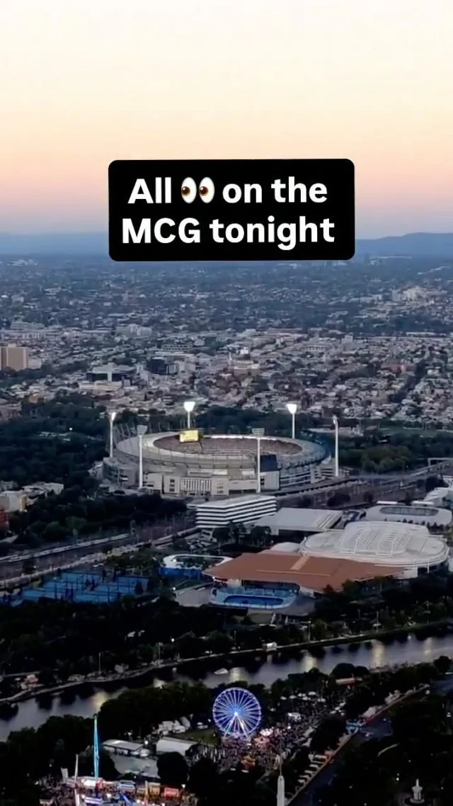 All 👀 on @mcg @afl @collingwood_fc @stkildafc! 
Not a bad view from 88 floors up @melbourneskydeck.🙌🙌🙌

Footy is back and we couldn’t be happier about it! 

#melbourneskydeck #afl #mcg #whatsonmelb #melbourne