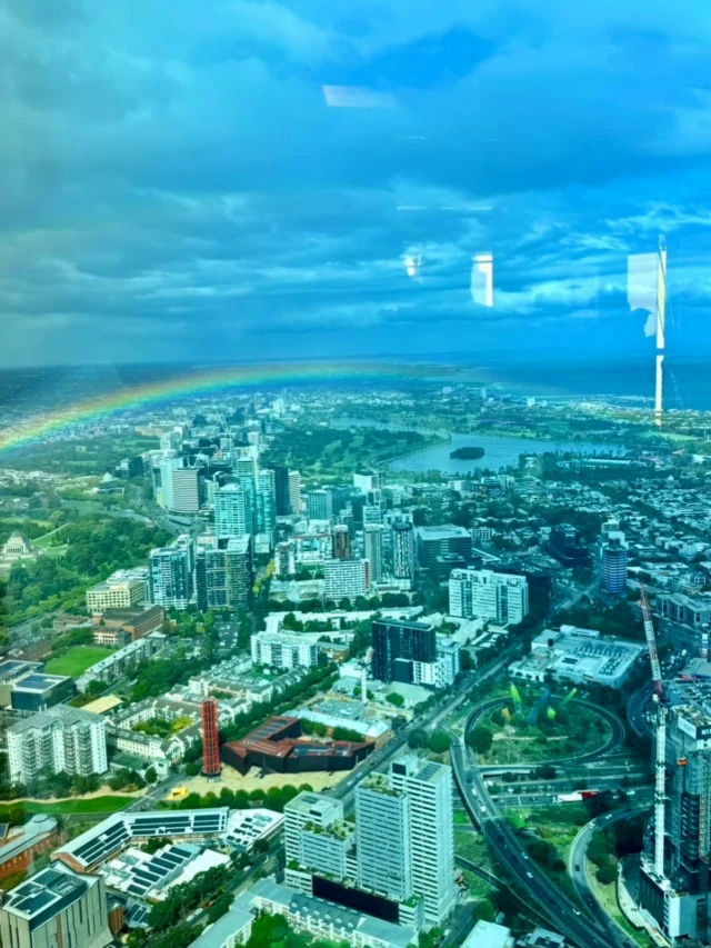 Somewhere above the rainbow! 🌈 When we say Melbourne Skydeck is a sky-high experience… we really mean it. ✨
Captured from 88 floors above at Melbourne Skydeck — a rainbow sitting below the deck. Yes, below.
Some views you expect… and some completely take your breath away. This is one of them.
Melbourne Skydeck is higher than the clouds, higher than the skyline and even higher than the rainbows! 

#Melbourneskydeck #skydeck #observationdeck #melbourne #whatsonmelb
